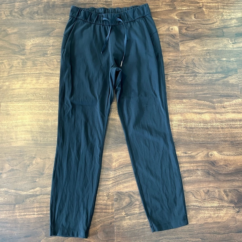 Lululemon On The Fly Pant *28" Black Athletic  W5ALWS size 4